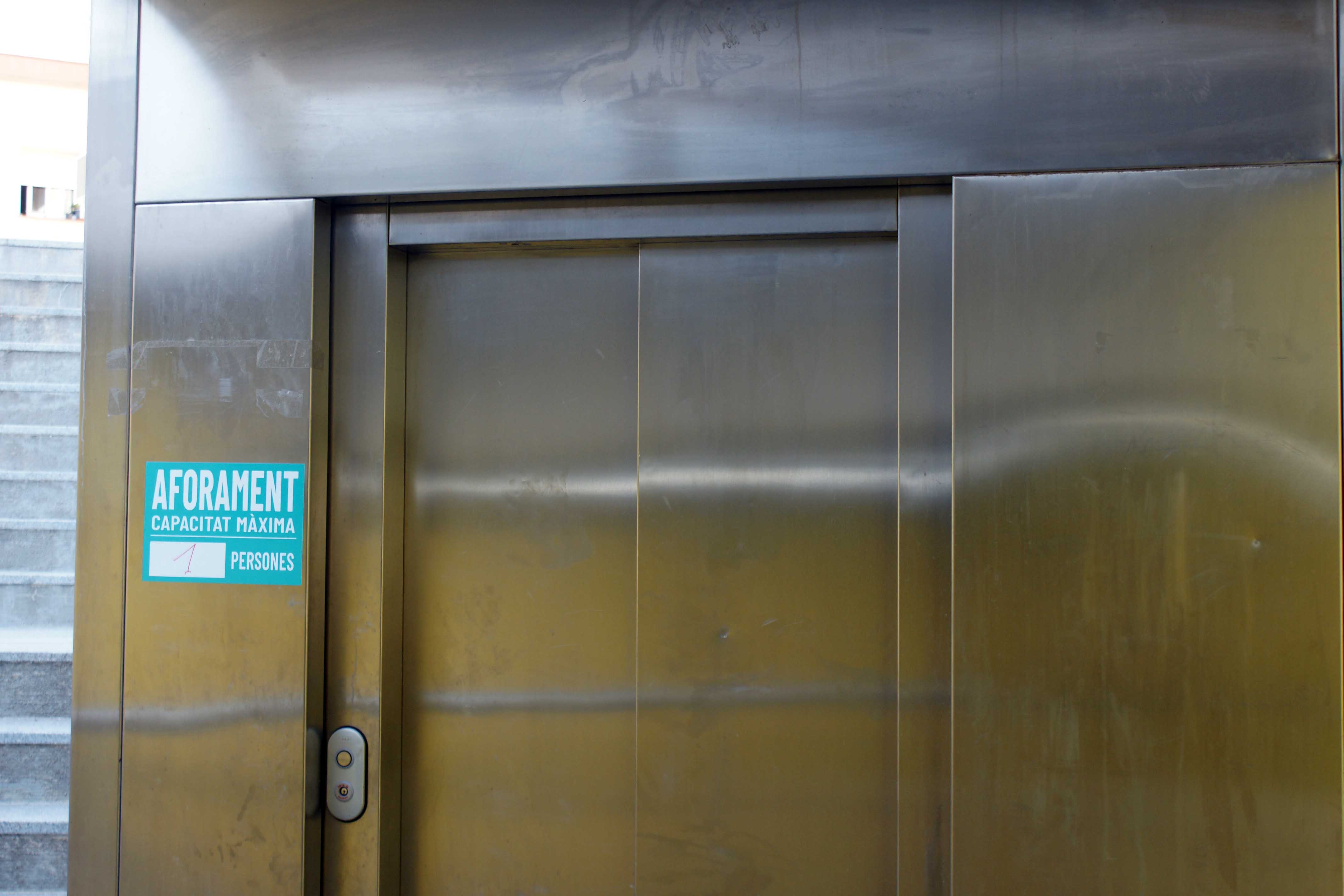 ascensor1